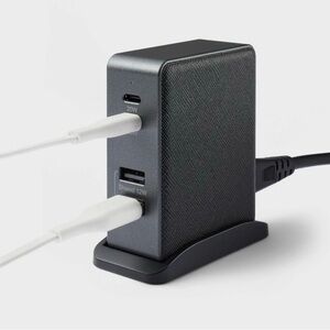 heyday 4 Port Charging Hub Vertical 2C + 2A - Black Saffiano